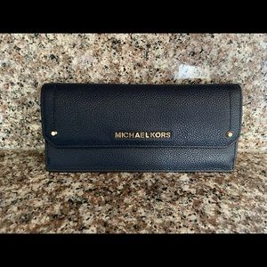 New Michael Kors Blue Wallet